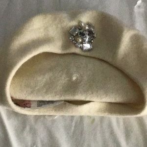 Juicy couture beret